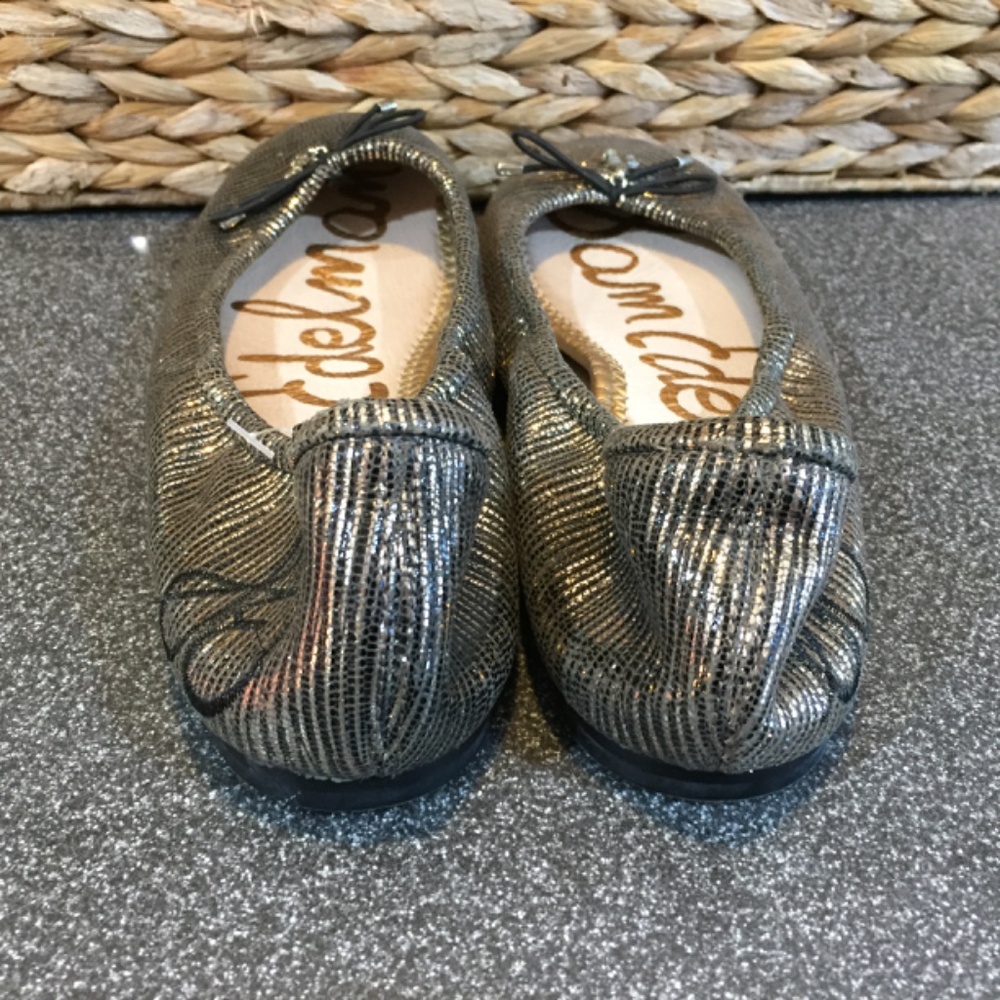 Sam Edelman Metallic Flats with Black Bow - Picture 4 of 11